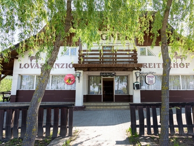 Eladó szálloda, hotel, panzió - Alsóújlak, Vas megye