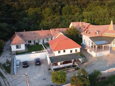 Eladó szálloda, hotel, panzió - Sümeg, Várhegy