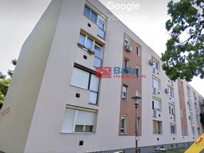 Eladó átlagos állapotú lakás - Budapest XVI. kerület