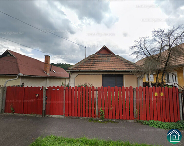 Eladó családi ház - Miskolc, Belváros