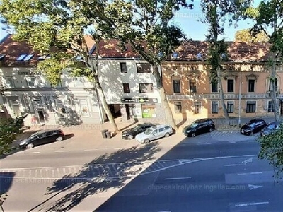 Eladó panel lakás - Pécs, Szabadság utca