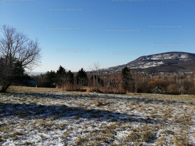 Eladó üdülőövezeti telek - Badacsonytomaj, Badacsonyörs