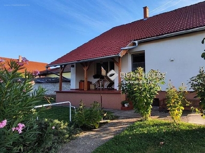 Pusztaszabolcs, ingatlan, ház, 124 m2, 59.900.000 Ft