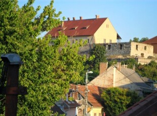 Eladó családi ház Eger