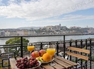 Eladó téglalakás Budapest, V. kerület, Belváros, 4. emelet