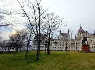 Eladó téglalakás Budapest, V. kerület, Lipótváros, Báthory utca, 1. emelet