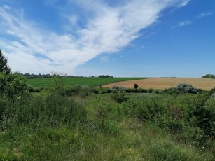 Eladó telek Bicske