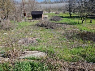 Eladó telek Rácalmás