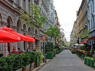 Eladó üzlethelyiség - Budapest IX. kerület