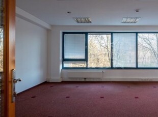 Kiadó iroda Budapest, II. kerület, Rózsadomb, A kat.Irodaház Fszt. 27 m² iroda, földszint