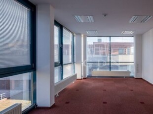 Kiadó iroda Budapest, II. kerület, Rózsadomb, A kat.Irodaház II.em. 99 m² iroda, 2. emelet