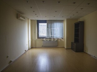 Kiadó iroda Budapest, XIV. kerület, Kiszugló, A kat.Irodaház IV. em. 274 m² iroda, 4. emelet