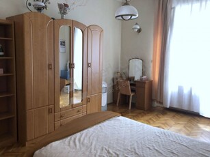 Kiadó téglalakás, albérlet Budapest, V. kerület, Belváros, Mérleg utca, 4. emelet