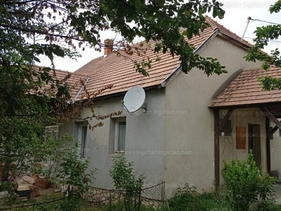 Eladó családi ház - Homokbödöge, Veszprém megye