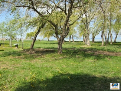 Eladó hétvégi házas nyaraló - Balatonszemes, Somogy megye