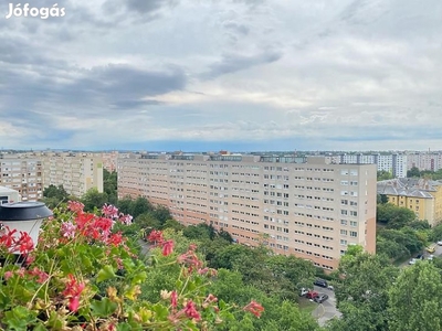 Eladó lakás - Budapest XIV. kerület, Rákosfalva park