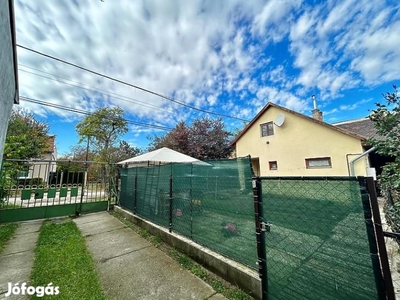 Eladó lakás - Budapest XXI. kerület, Kolozsvári utca