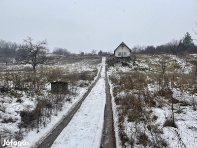 Győrújbaráton csodás telek