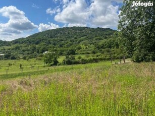 Csolnok, eladó építési telek