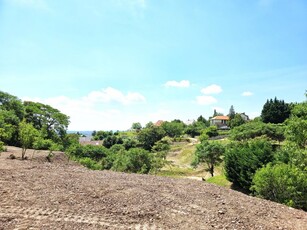 Eladó telek Pécs