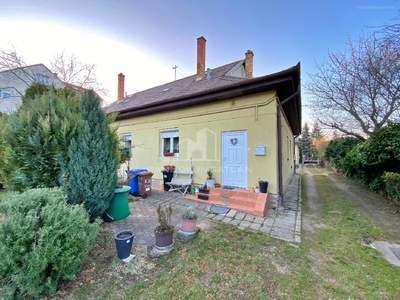 Veszprém, ingatlan, lakás, 49 m2, 45.000.000 Ft