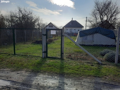 Telek víz, strand közelében - Szigetcsép, Pest - Telek, föld