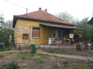 Baks, ingatlan, ház, 80 m2, 9.900.000 Ft