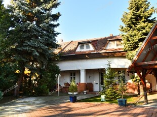 Nagykőrös, ingatlan, ház, 240 m2, 75.500.000 Ft