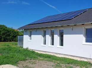 újépítésű, Pusztaszabolcs, ingatlan, ház, 107 m2, 73.500.000 Ft