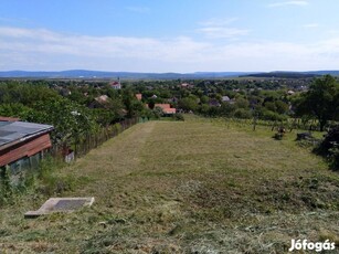 Etyek panorámás telek