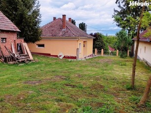 Nagyradán a Kis-Balaton közelében családi ház eladó!