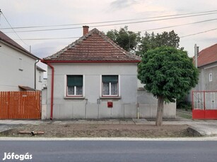 Szombathely külterületén ház gyümölcsössel eladó