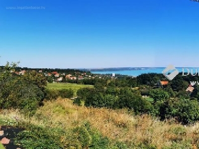 Balatonalmádi, ingatlan, telek, 348.900.000 Ft