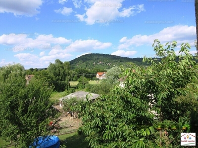 Eladó családi ház - Verőce, Pest megye