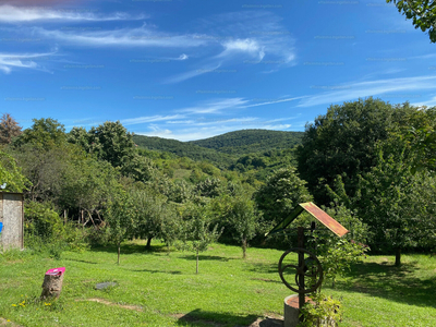 Eladó lakóövezeti telek - Pécs, Szarvas dűlő