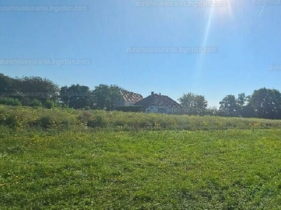 Eladó lakóövezeti telek - Szombathely, Hattyú utca