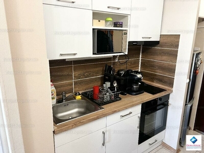 Eladó panel lakás - Debrecen, Nagyerdő