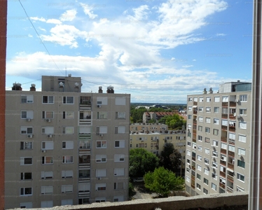 Eladó panel lakás - Hódmezővásárhely, Oldalkosár utca 9.