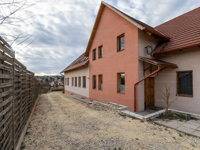 Eladó szálloda, hotel, panzió - Etyek, Fejér megye