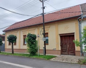 Eladó családi ház Szekszárd, Kossuth Lajos utca