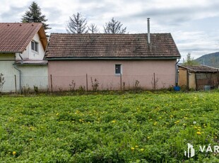 Eladó családi házSolymár