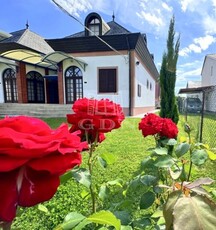 Eladó ikerház Balatonberény, Közvetlenül a vízpart mellett