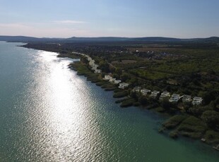 Eladó nyaraló Balatonakali