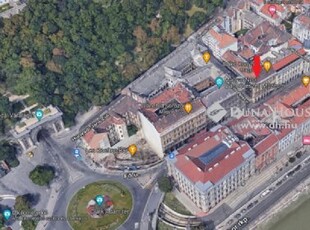 Eladó téglalakás Budapest, I. kerület, Fő utca, 3. emelet