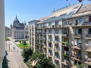 Eladó téglalakás Budapest, V. kerület, Lipótváros, Balassi Bálint utca, 4. emelet