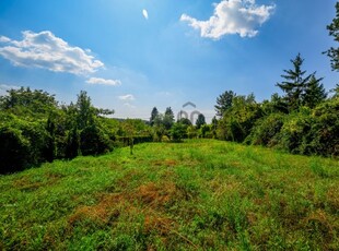 Eladó telek Budakeszi