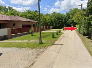 Eladó telek Szolnok