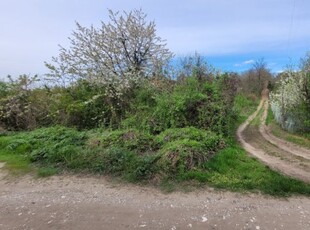 Eladó telekGödöllő