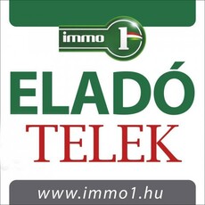 Eladó telekSolt