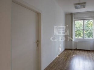 Kiadó irodaBudapest, XIII. kerület, Vizafogó, B kat.Irodaház III.em. 24m² iroda, 3. emelet